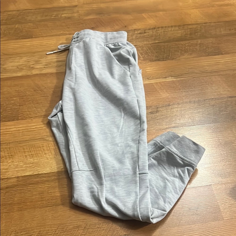 Men’s Gray Jogger Pants